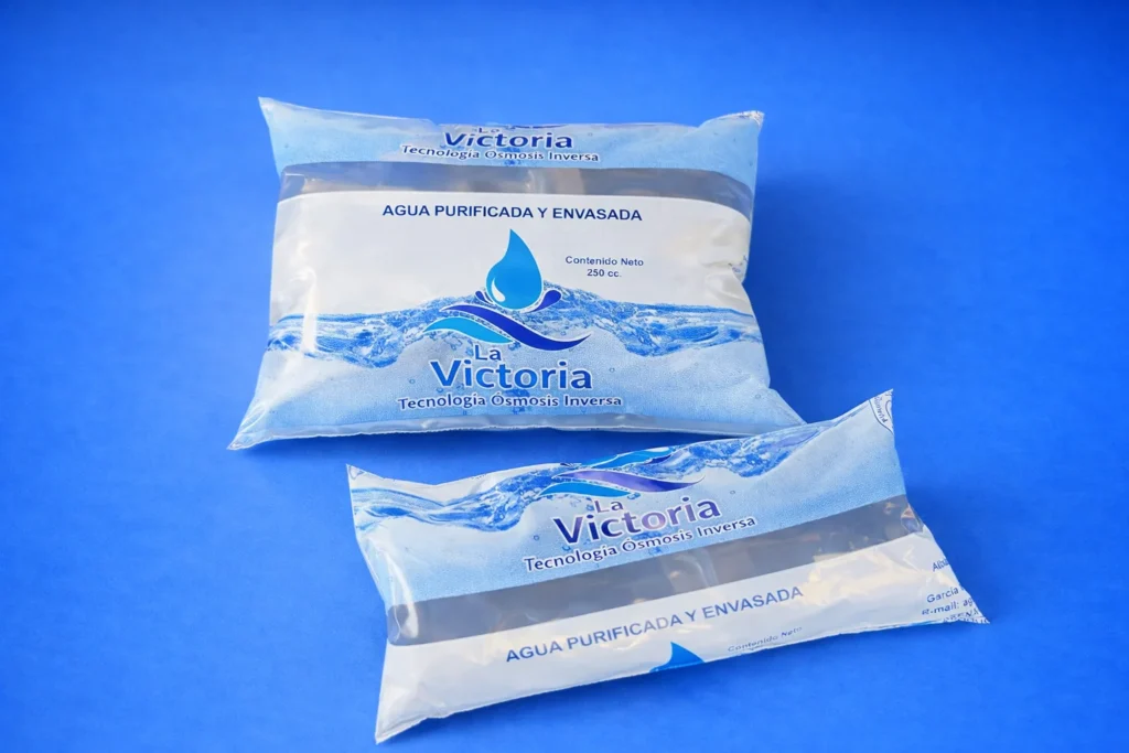 Agua en funda 200ml
